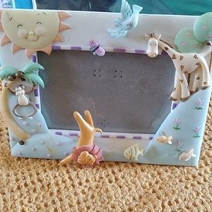 A baby animal picture frame